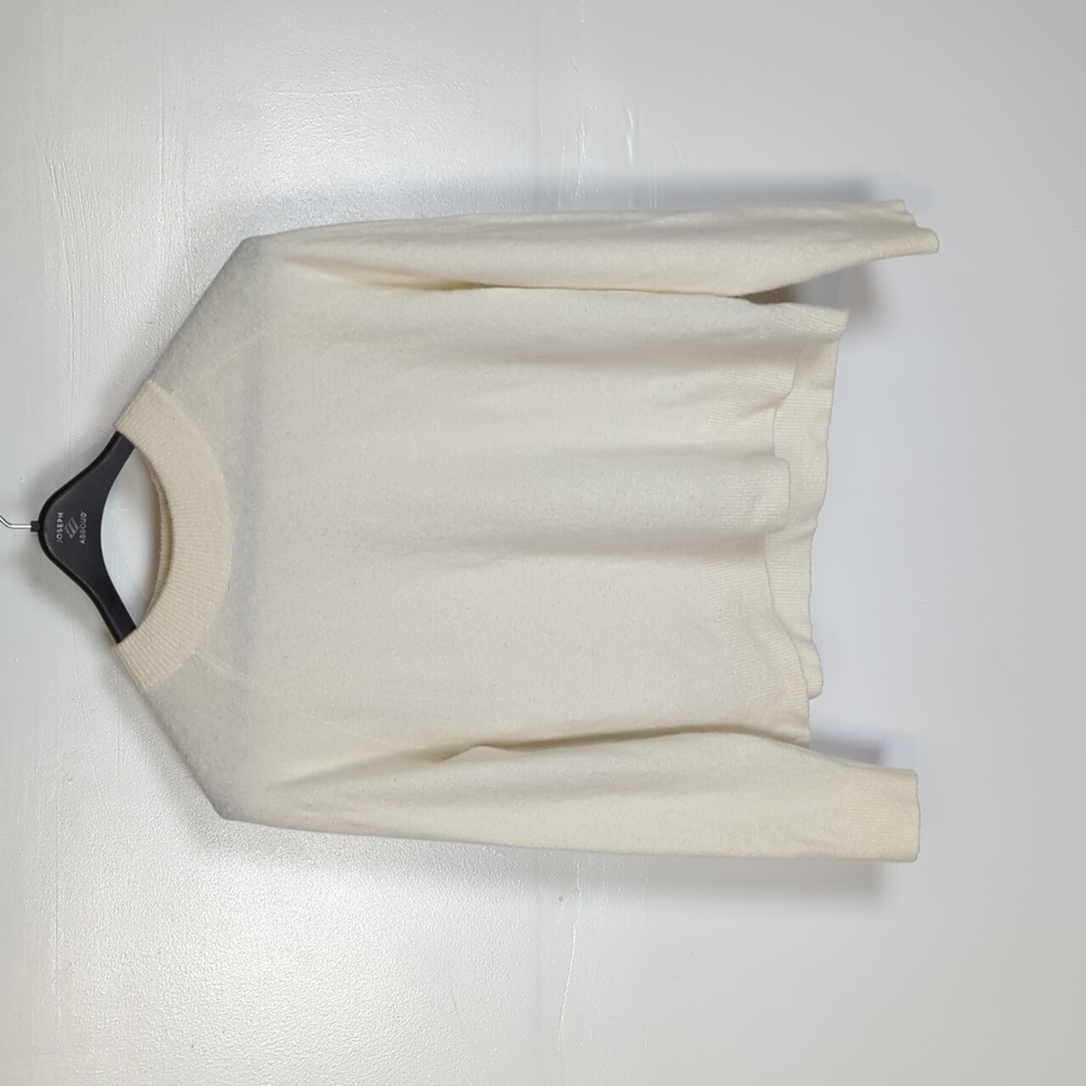 Athleta Cream Crew Neck Sweater